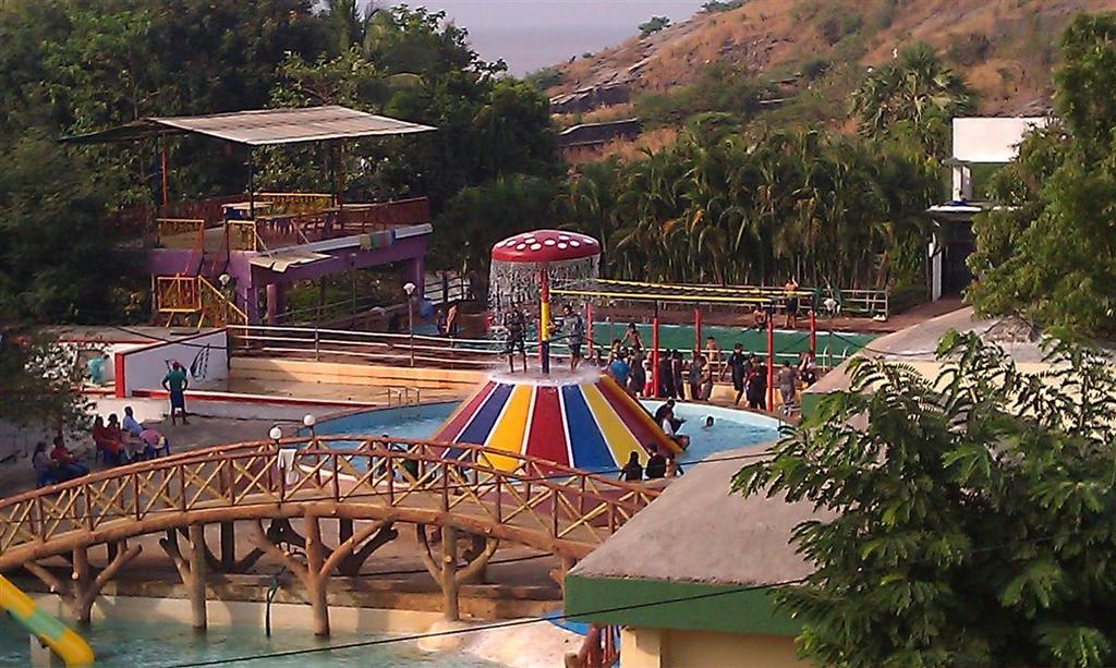 Pali Beach Resort