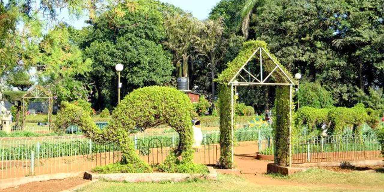 Facts about Hanging Gardens, Mumbai - Mumbai Resort